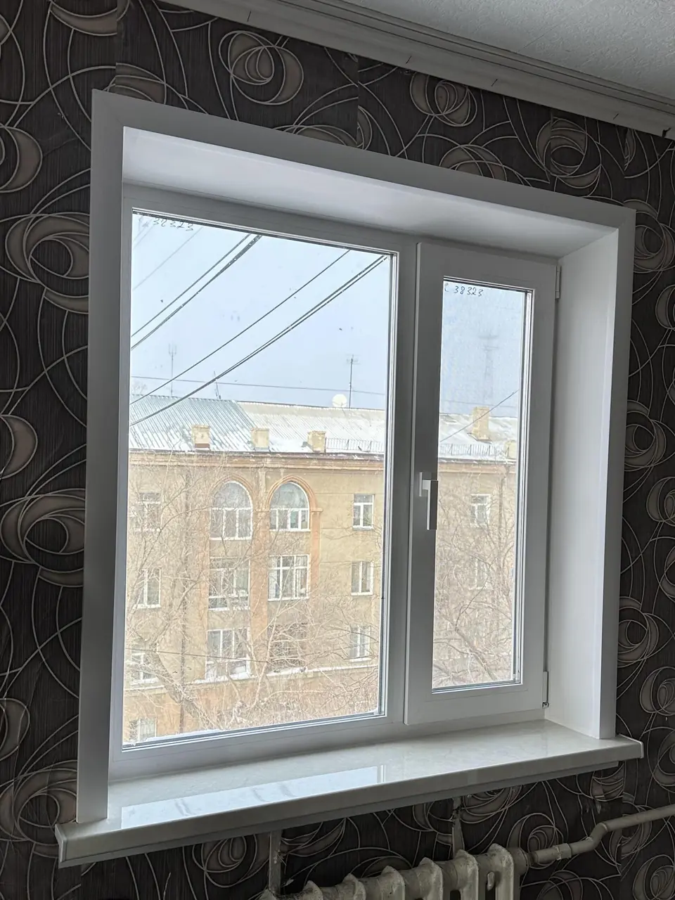 Окно в комнату